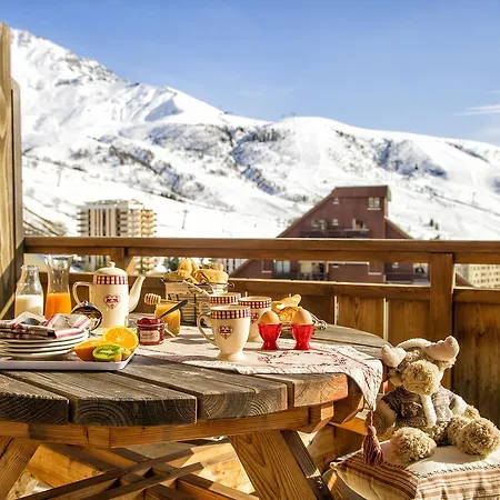 Goelia Les 4 Vallees 3*